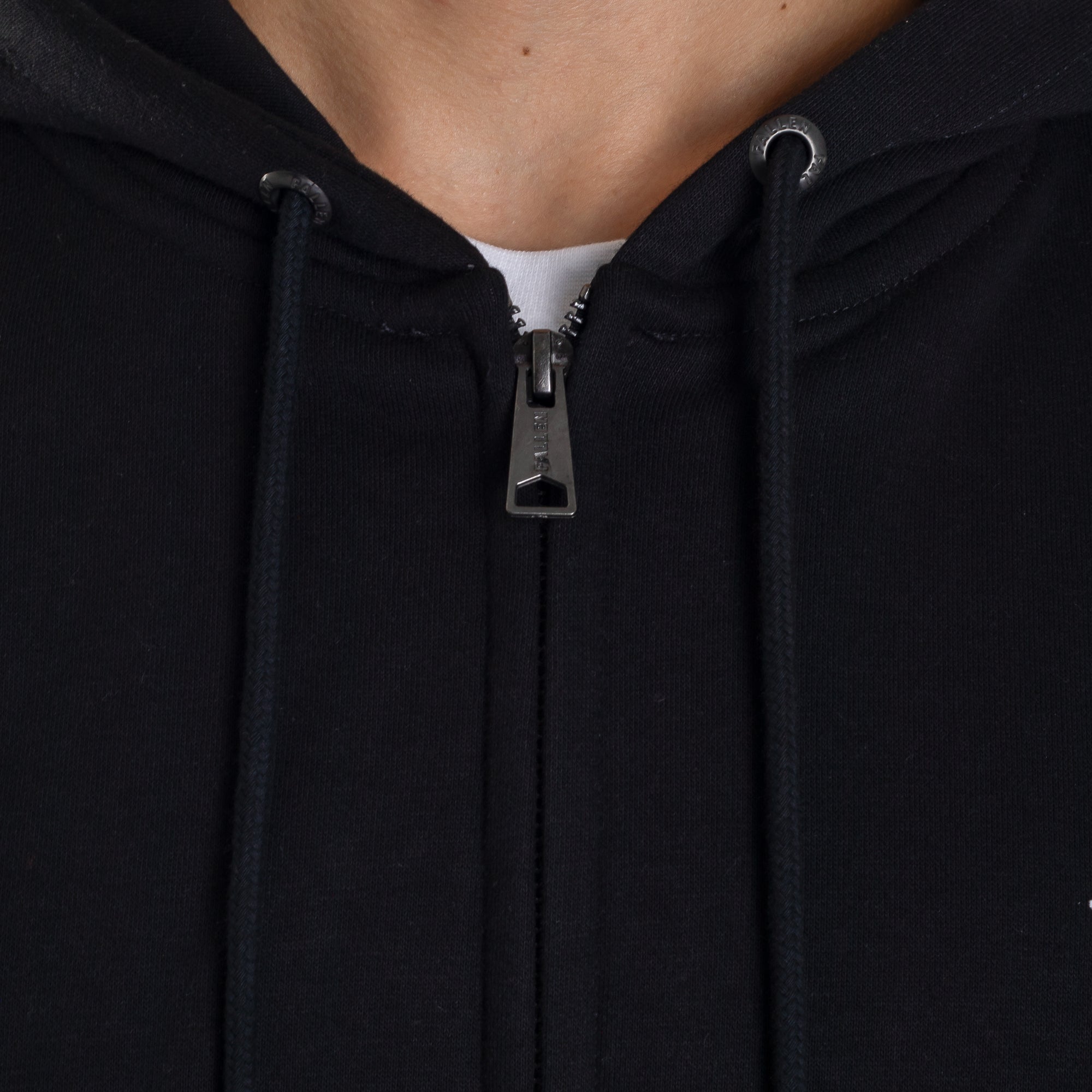 BUZO TRADEMARK LOGO ZIP IMPORTADO