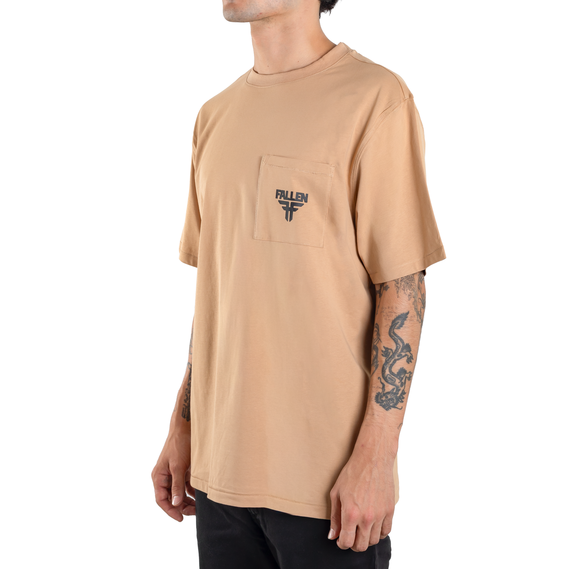 REMERA TRADEMARK POCKET IMPORTADO