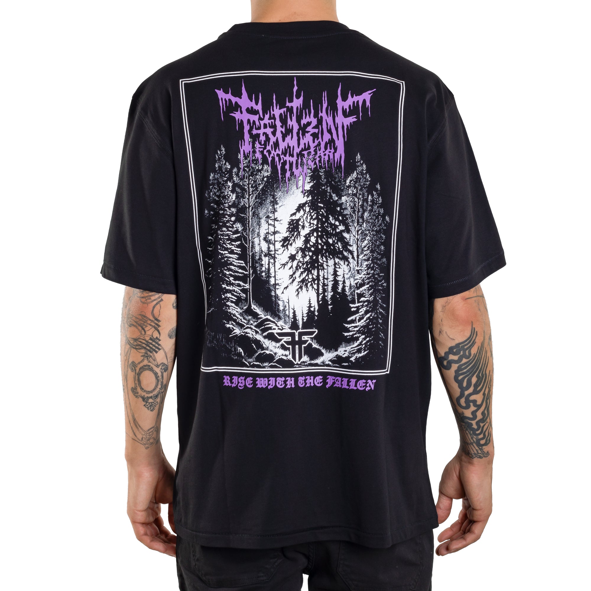 REMERA HAUNTED HOLLOWS IMPORTADO