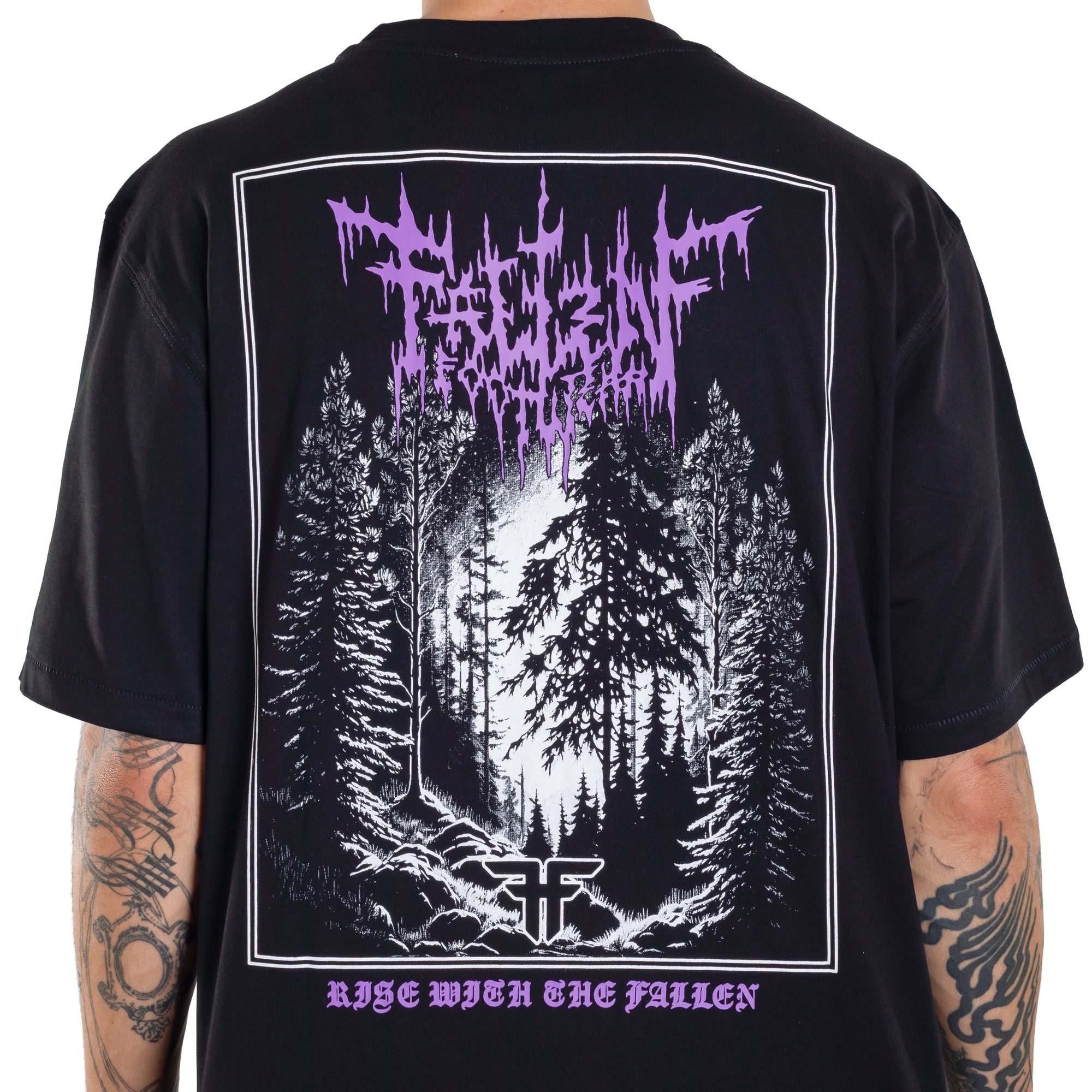 REMERA HAUNTED HOLLOWS IMPORTADO