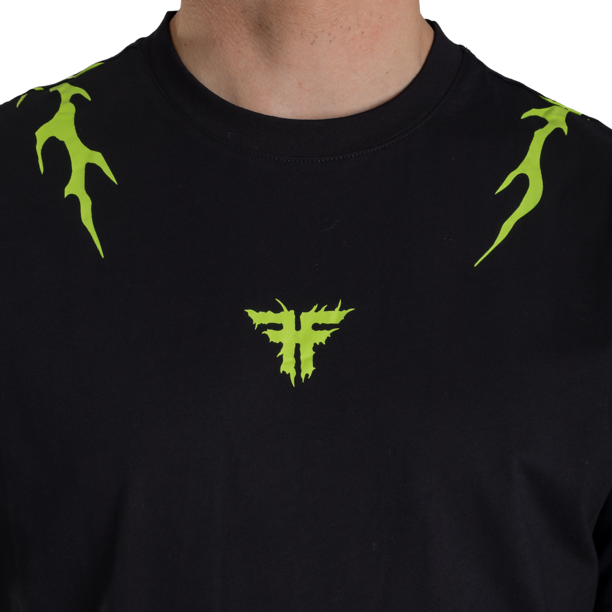 REMERA IRON