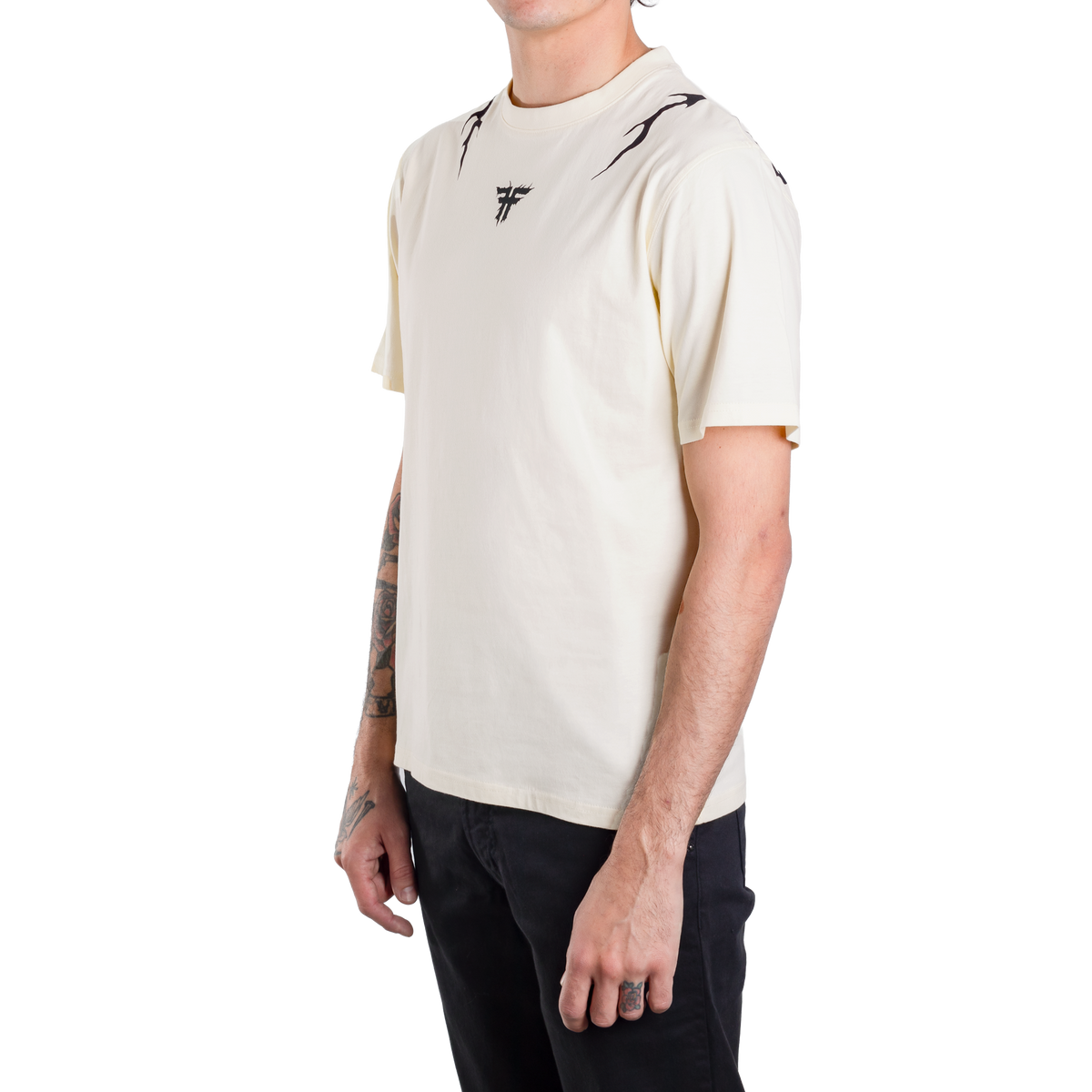 REMERA IRON